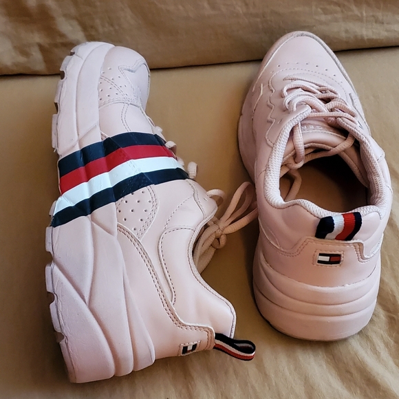Tommy Hilfiger light pink shoes - Picture 5 of 5